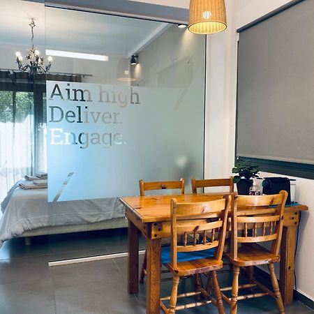 Small Gem Studio Athens, Next To Metro Nomismatokopeio Exterior foto
